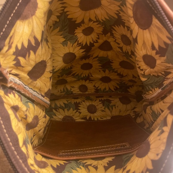 Handmade leather fringe Pendleton wool crossbody purse - Picture 4 of 5